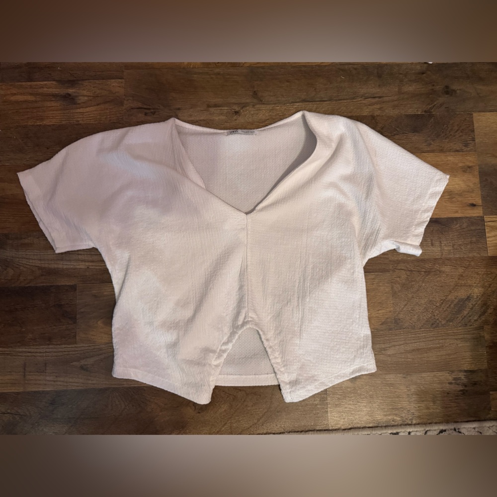 Zara White Crop Top with Cut Out Style and Short Sleeves